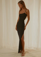 Heading West Maxi Dress - Noir - Peppermayo US