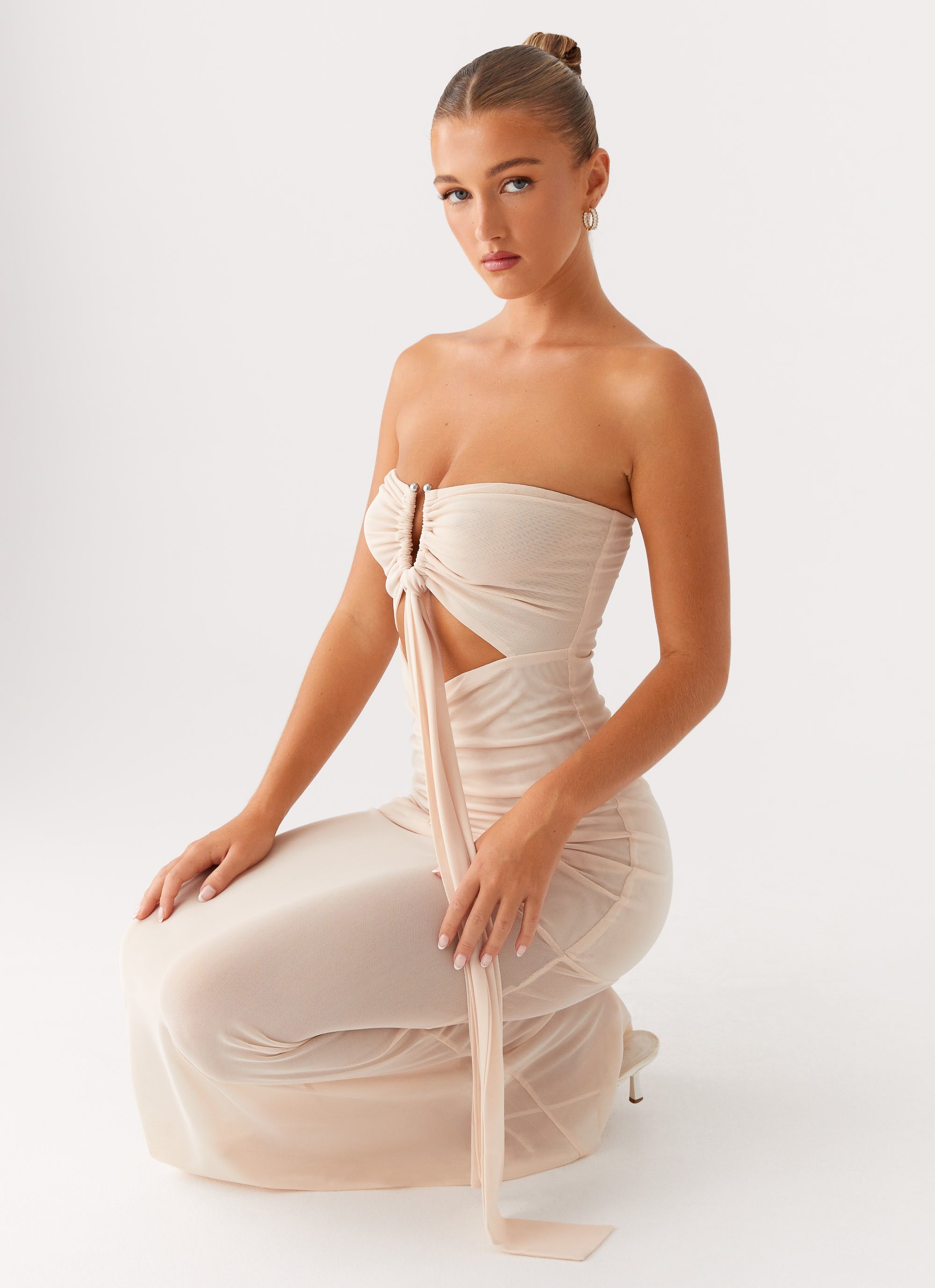 Lovie Maxi Dress Beige 6