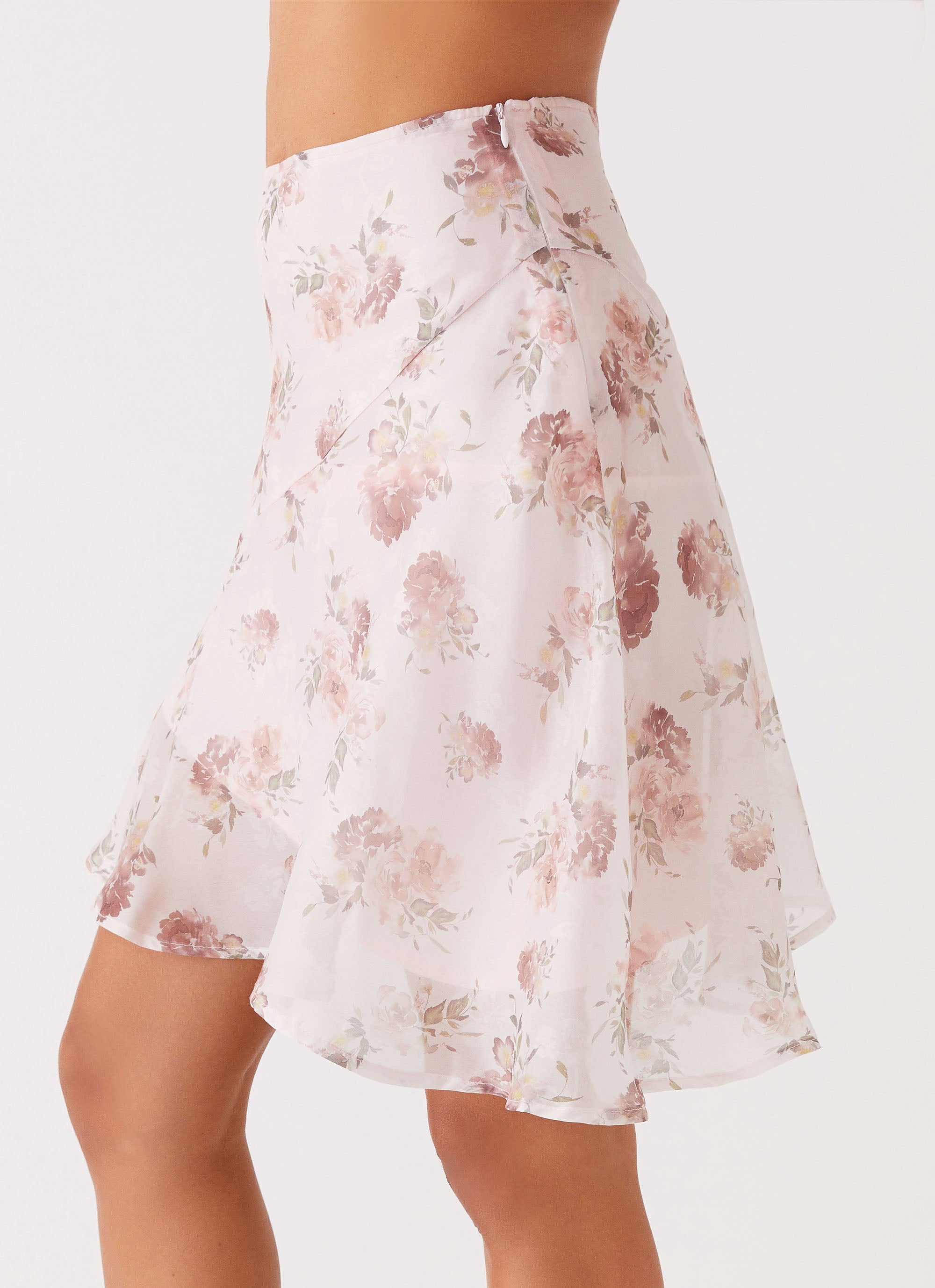 Womens French Dream Midi Skirt in the colour Vintage Bloom in front of a light grey background