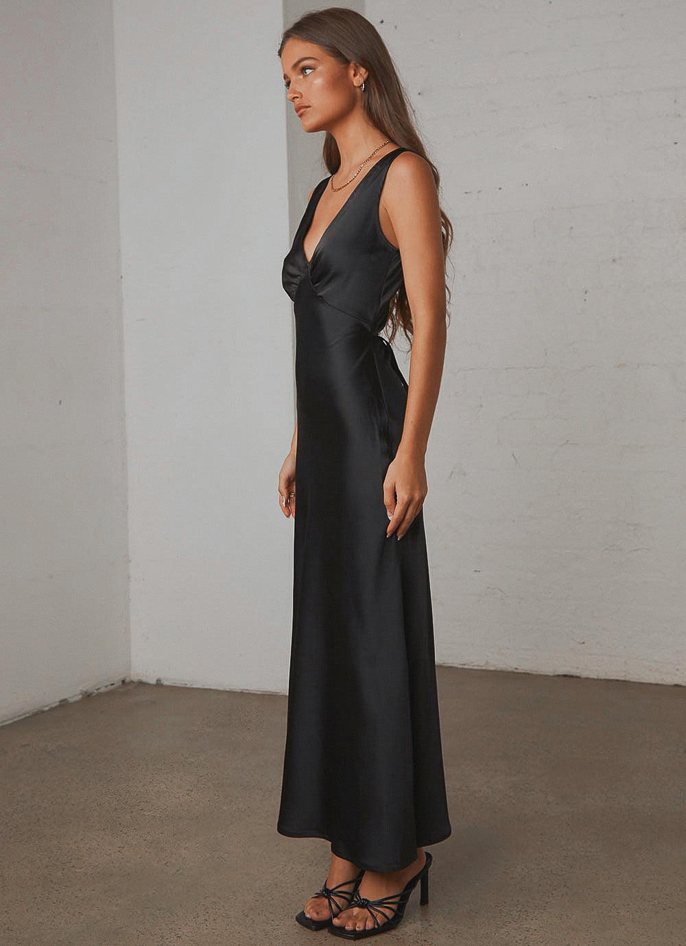 Loren Midi Dress - Black - Peppermayo US