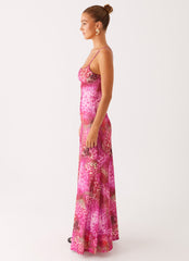 Evertte-Maxi-Dress-Lavender-Lagoon-2-Peppermayojpg
