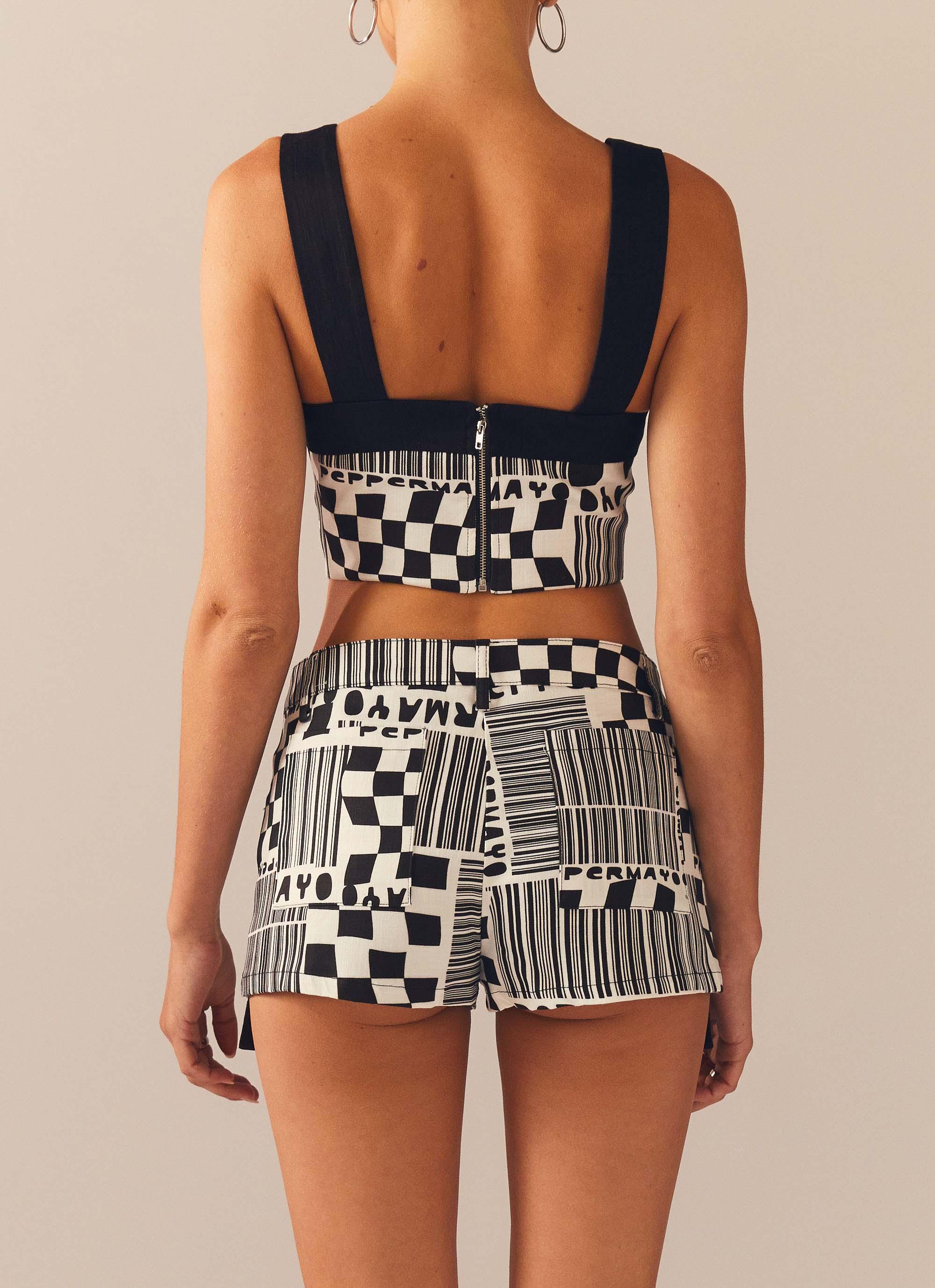 Play It Louder Shorts - Barcode - Peppermayo US